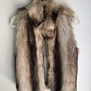 Ci Sono by Cavalini Faux Fur Vest
